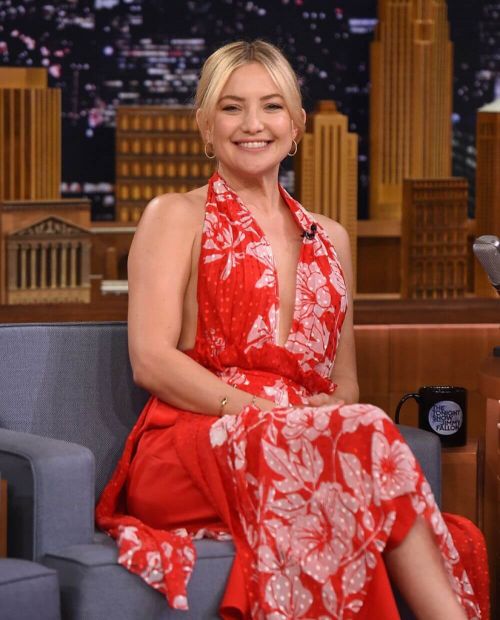 Kate Hudson Stills at Tonight Show Starring Jimmy Fallon in New York 2