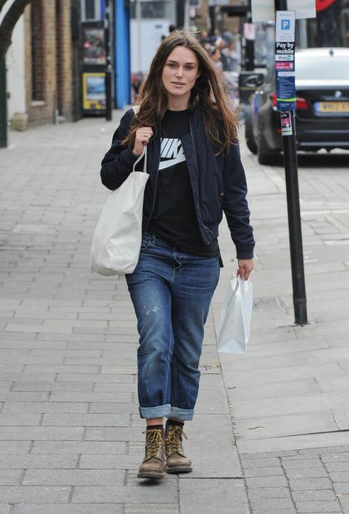 Keira Knightley Stills Out and About in London 4