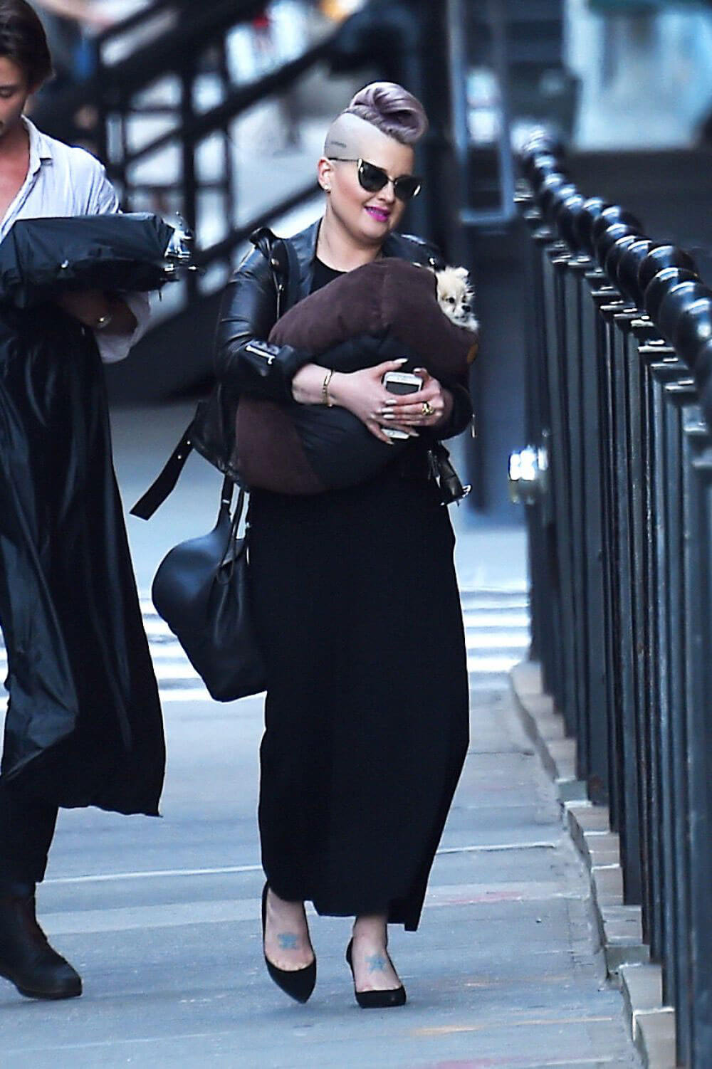 Kelly Osbourne Out with Her Dog in New York - 15/09/2016