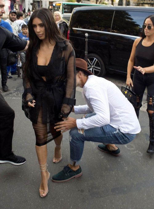 Kim Kardashian Stills Gets Kissed by Vitalii Sediuk in Paris 27