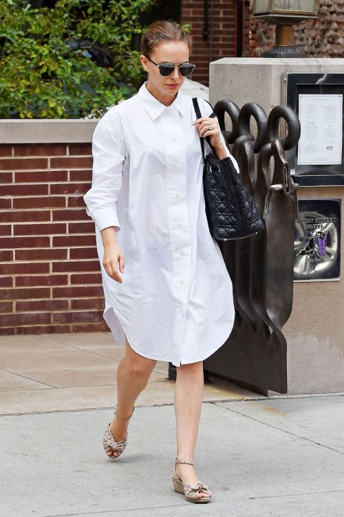 Natalie Portman Leaves Her Hotel in New York 7