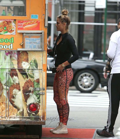Nina Agdal Stills in Out and About in New York 5