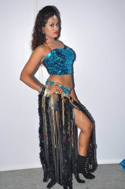 Nisha at Hyper Movie Trailer Launch Photos 2