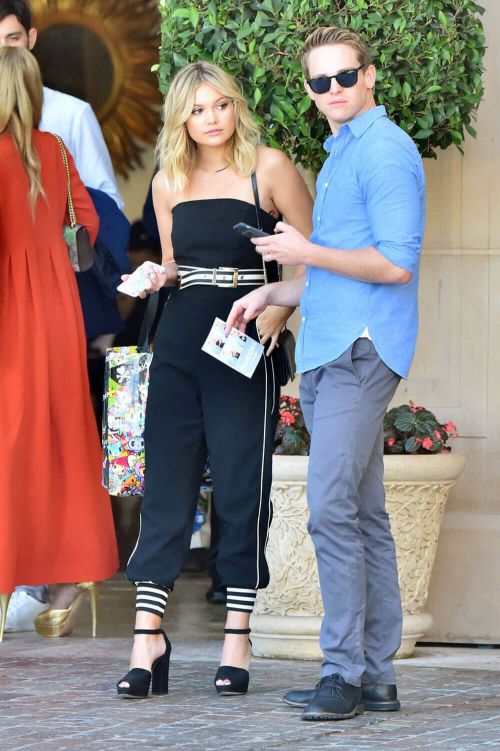 Olivia Holt Stills Leaves Her Hotel in Beverly Hills 3