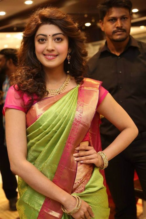 Pranitha Subhash at VRK Silks Kukatpally Showroom Inauguration Photos 8