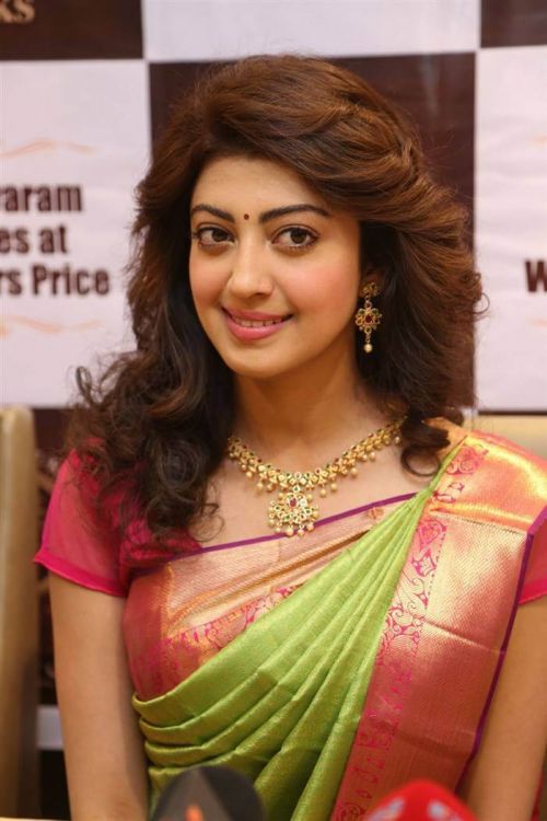 Pranitha Subhash at VRK Silks Kukatpally Showroom Inauguration Photos 14