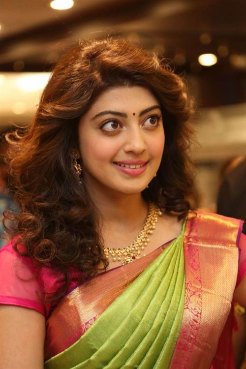 Pranitha Subhash at VRK Silks Kukatpally Showroom Inauguration Photos 16