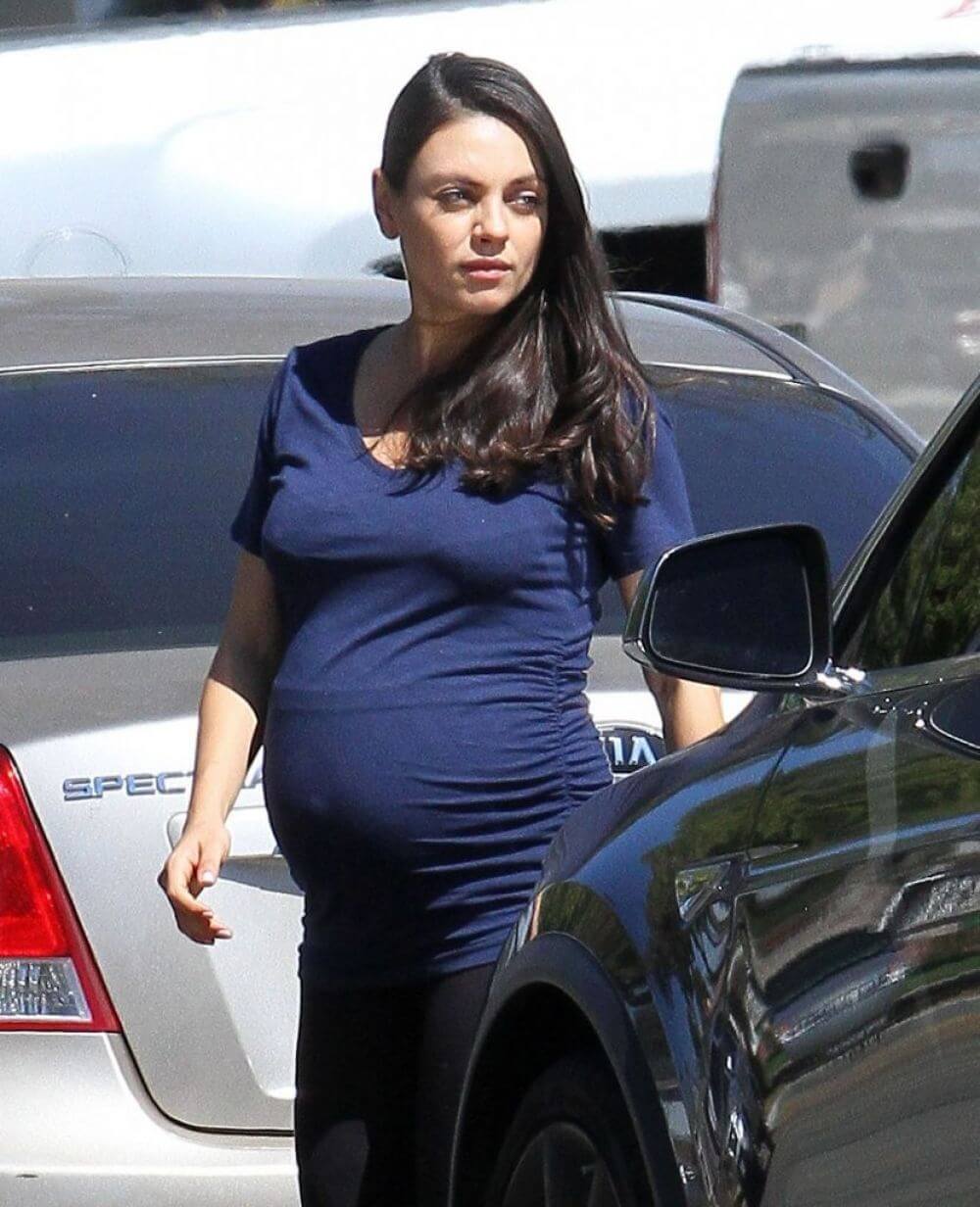 Pregnant Mila Kunis Stills Out in Los Angeles