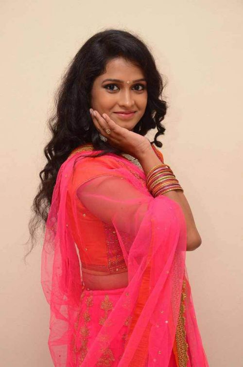 Priyanka Relangi at Evaro Tanevaro Movie Teaser Launch Photos 1