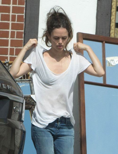 Rachel Bilson Stills Out for Lunch in Los Angeles 1