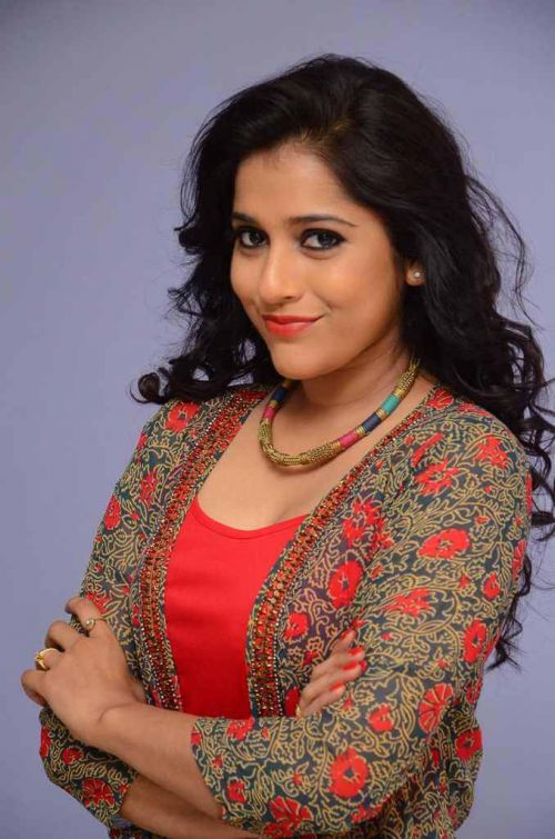 Rashmi Gautam at Tanu Vachenanta Movie Song Launch Photos 3