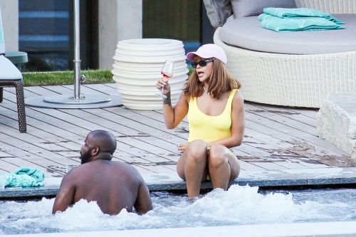 Rihanna in Swimsuit at Pool at her Hotel in Zurich 32
