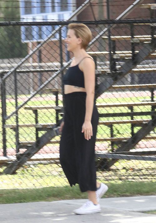 Scarlett Johansson Stills Out in New York 4