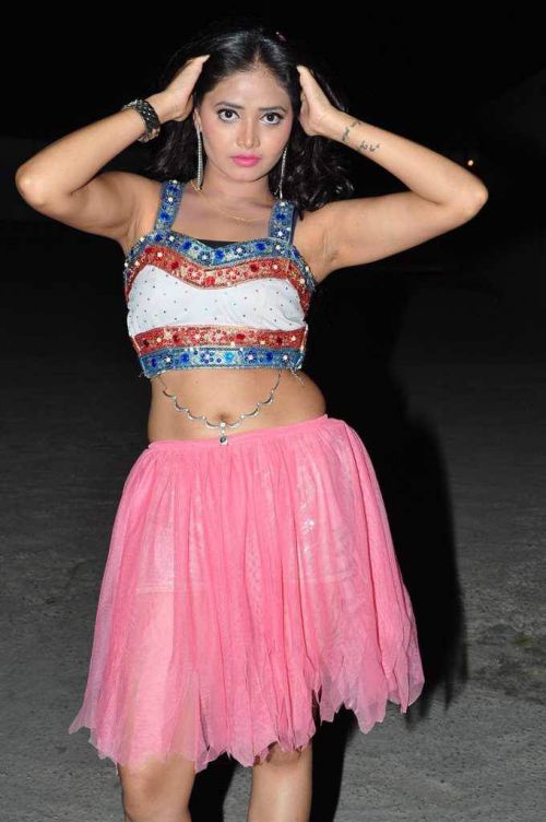 Shriya Vyas at Araku Road Lo Audio Launch Photos 8