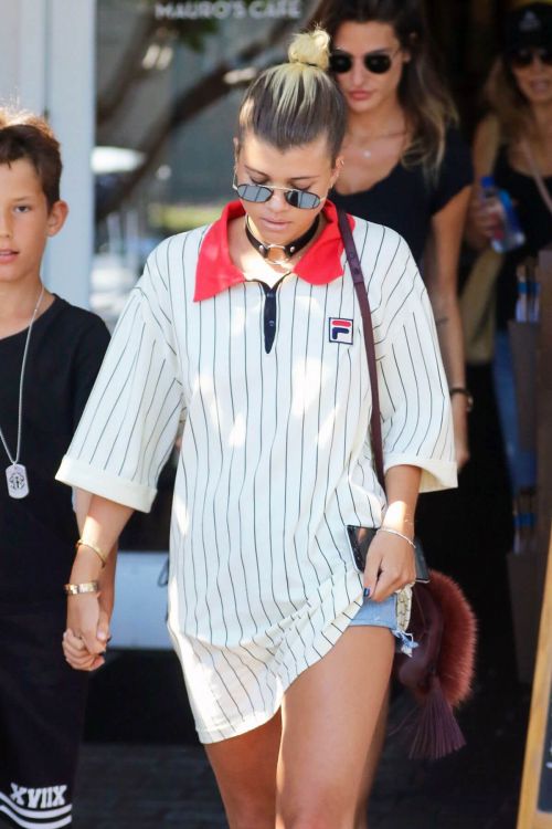 Sofia Richie Leaving Mauro