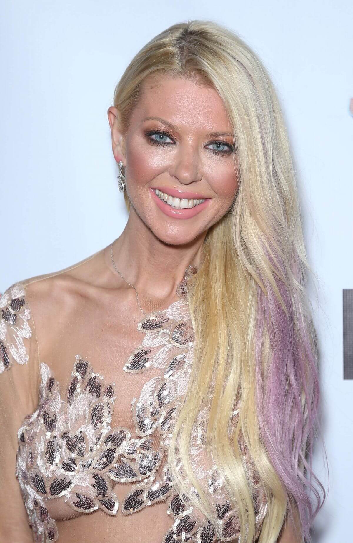 Tara Reid at Sharknado the 4th Awakens Premiere in Las Vegas