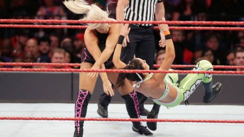 WWE Raw : Sasha Banks & Becky Lynch def. WWE Women Champion Charlotte & Dana Brooke 19