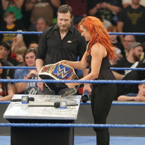 WWE SmackDown Live : Becky Lynch and Alexa Bliss - 20/09/2016 2