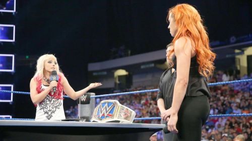 WWE SmackDown Live : Becky Lynch and Alexa Bliss - 20/09/2016 17