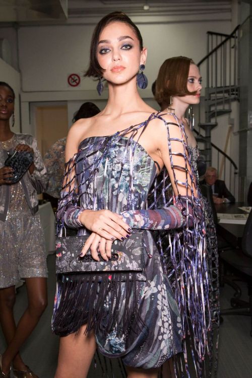 Zhenya Katava Stills at Giorgio Armani Spring/summer 2017 Fashion Show 1