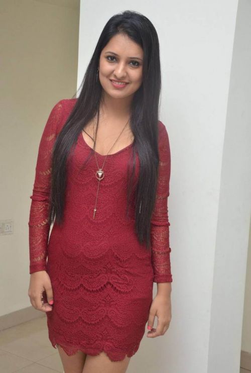 Nikita Bisht Hot Photoshoot at Sleepwell Mattresses Outlet Launch 2