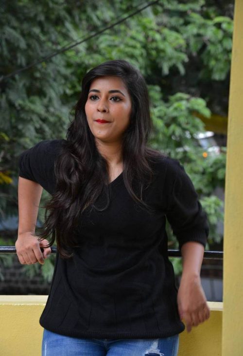 Telugu Actress Komali at Nenu Seethadevi Movie Release Date Press Meet
