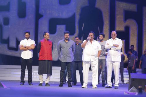 Chiranjeevi Khaidi No 150 Movie Pre Release Function Photos 7
