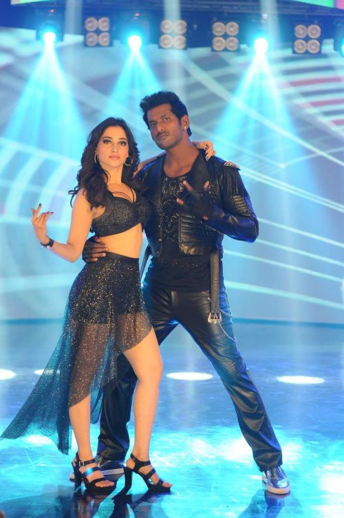 Vishal Okkadochadu Telugu Movie Photos 18