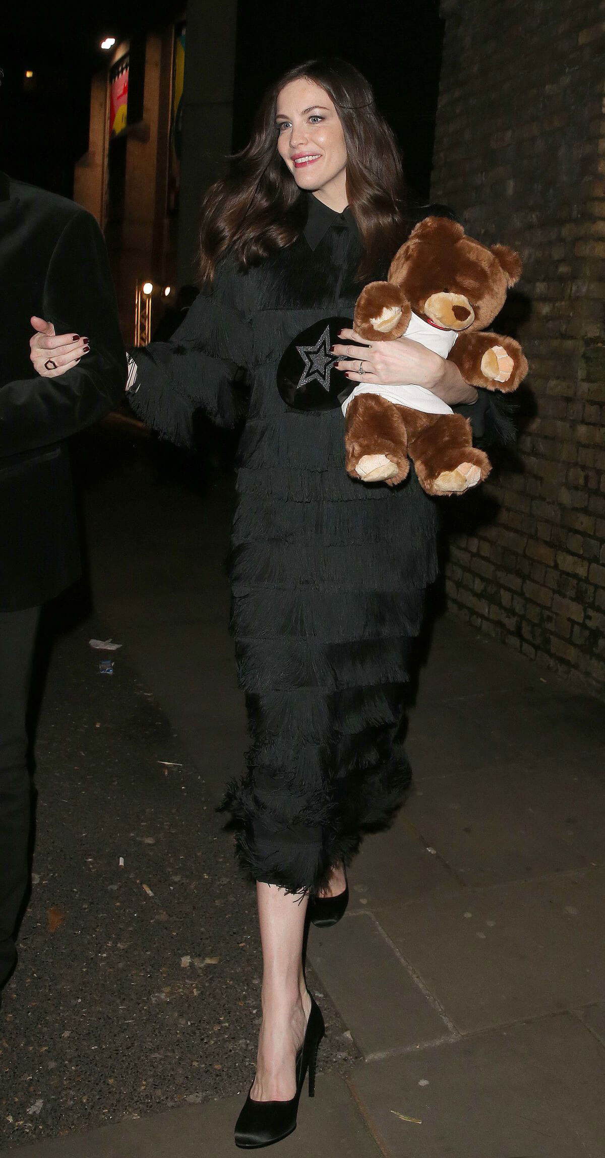 Liv Tyler Stills Night Out in London