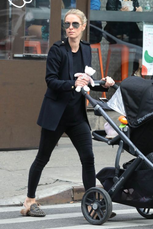Nicky Hilton Stills Out and About in New York 5