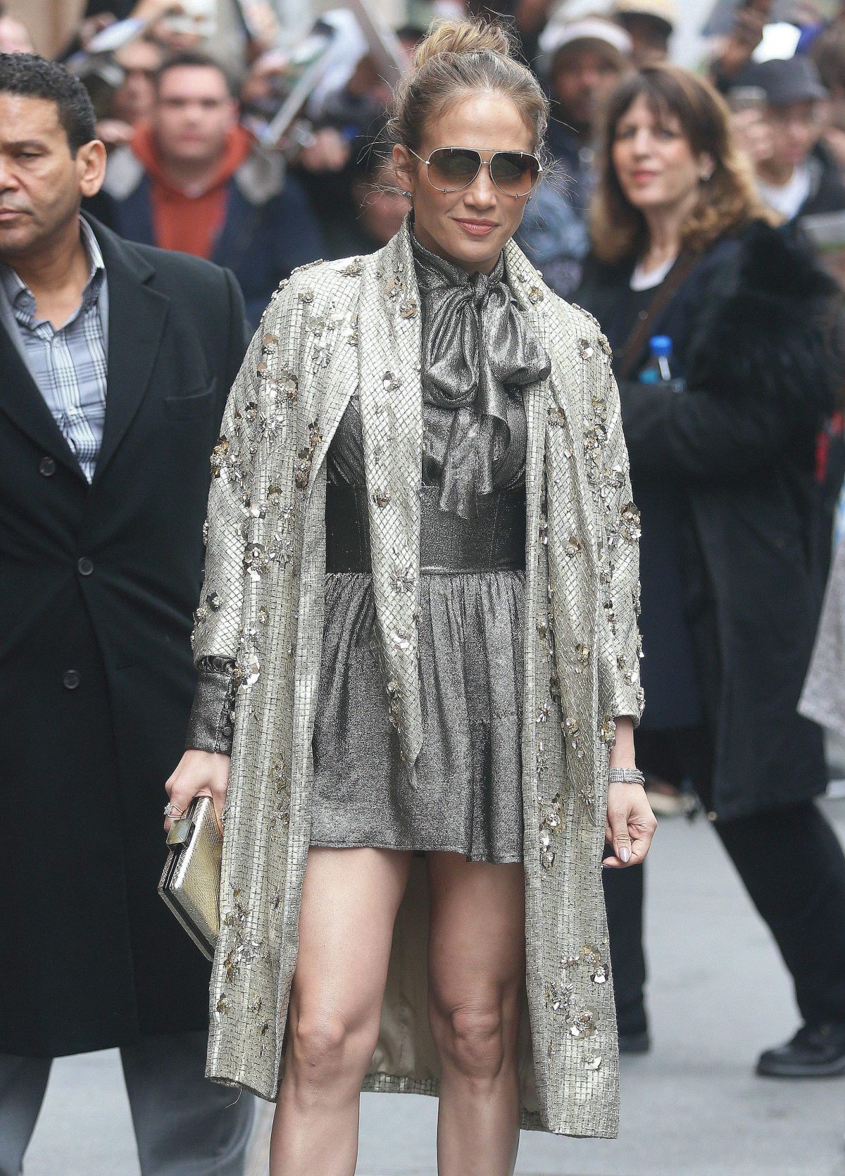 Jennifer Lopez Stills Leave The View in New York 03/01/2017