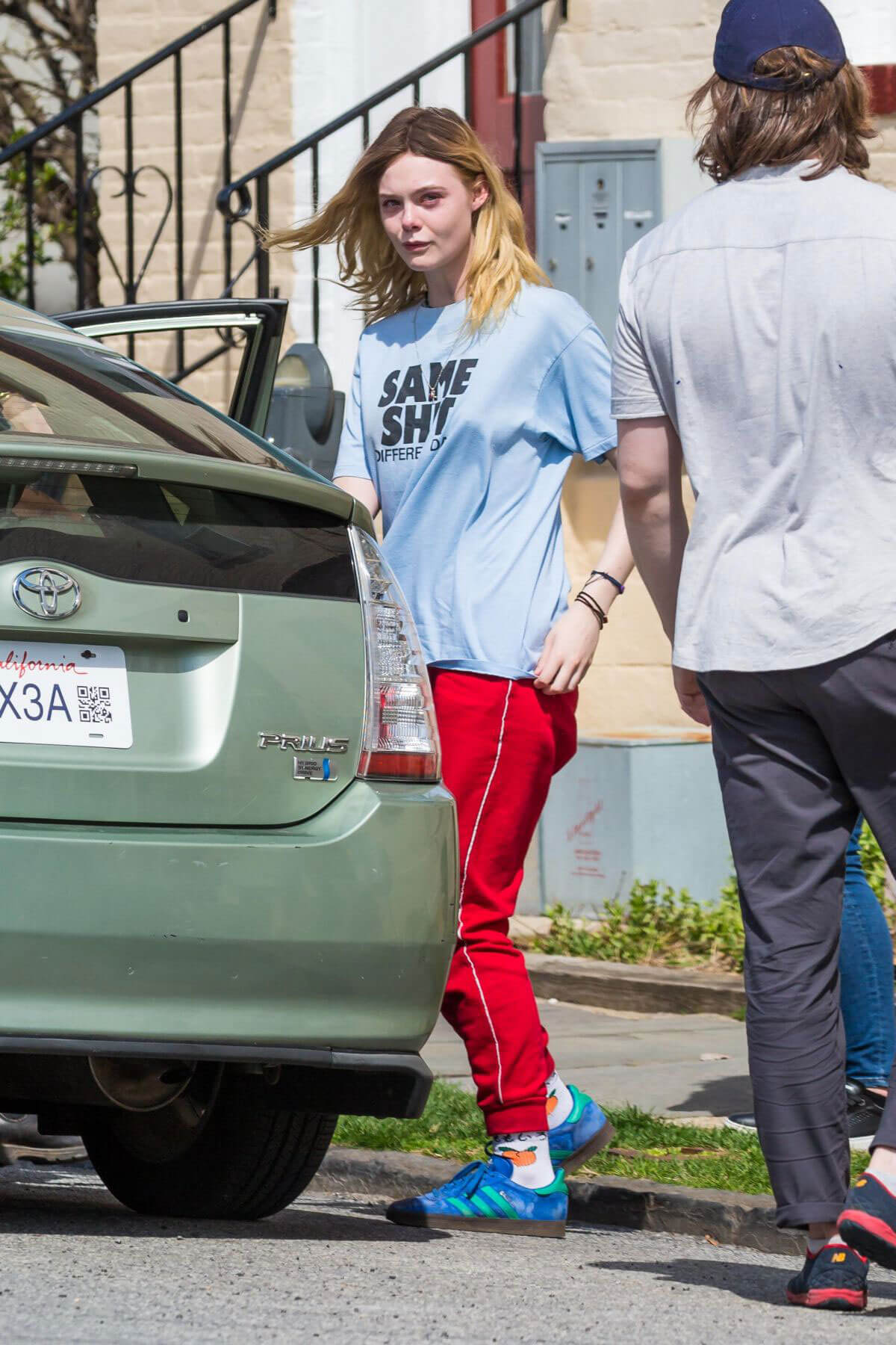 Elle Fanning Stills on the Set of I Think We