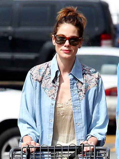 Michelle Monaghan Stills Out Shopping in Los Angeles 3