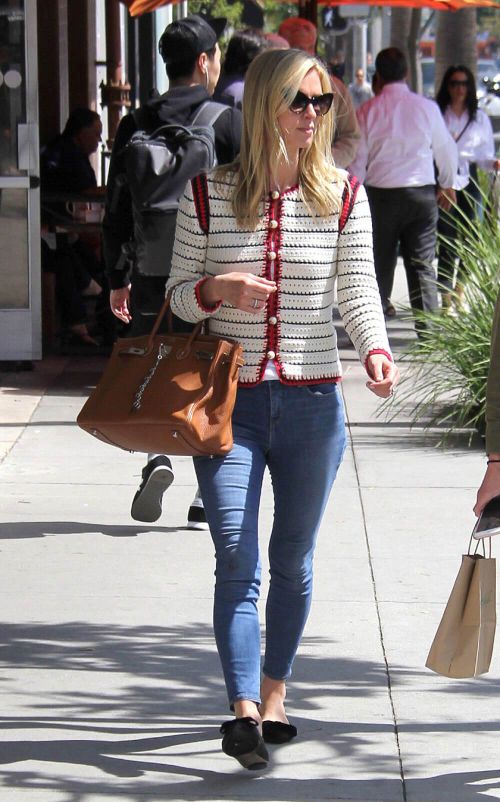 Nicky Hilton Rothschild Stills Out and About in Beverly Hills 7