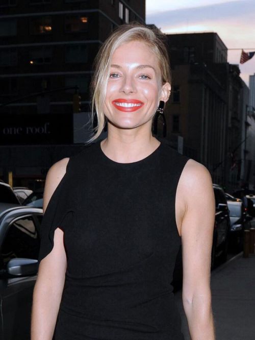 Sienna Miller Stills at The Lost City of Z Screening in New York 8
