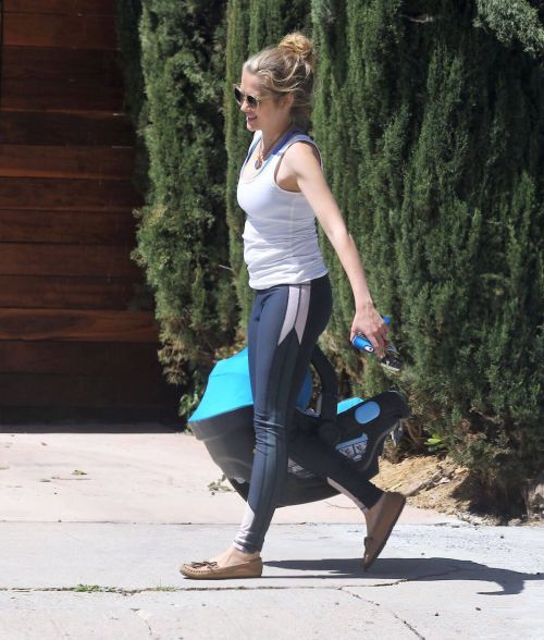 Teresa Palmer wearing in Tights Top & blue Jeans in Los Angeles 5