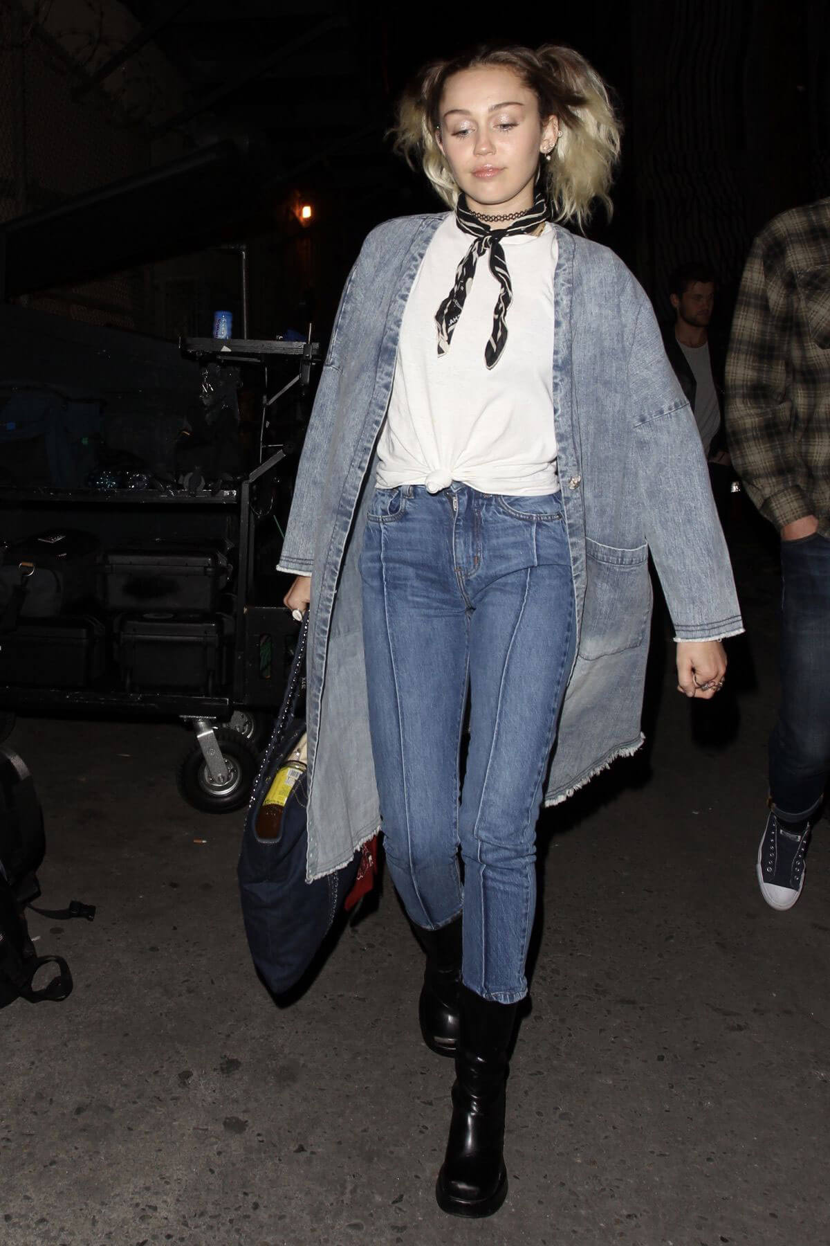 Miley Cyrus Stills Night Out in Los Angeles