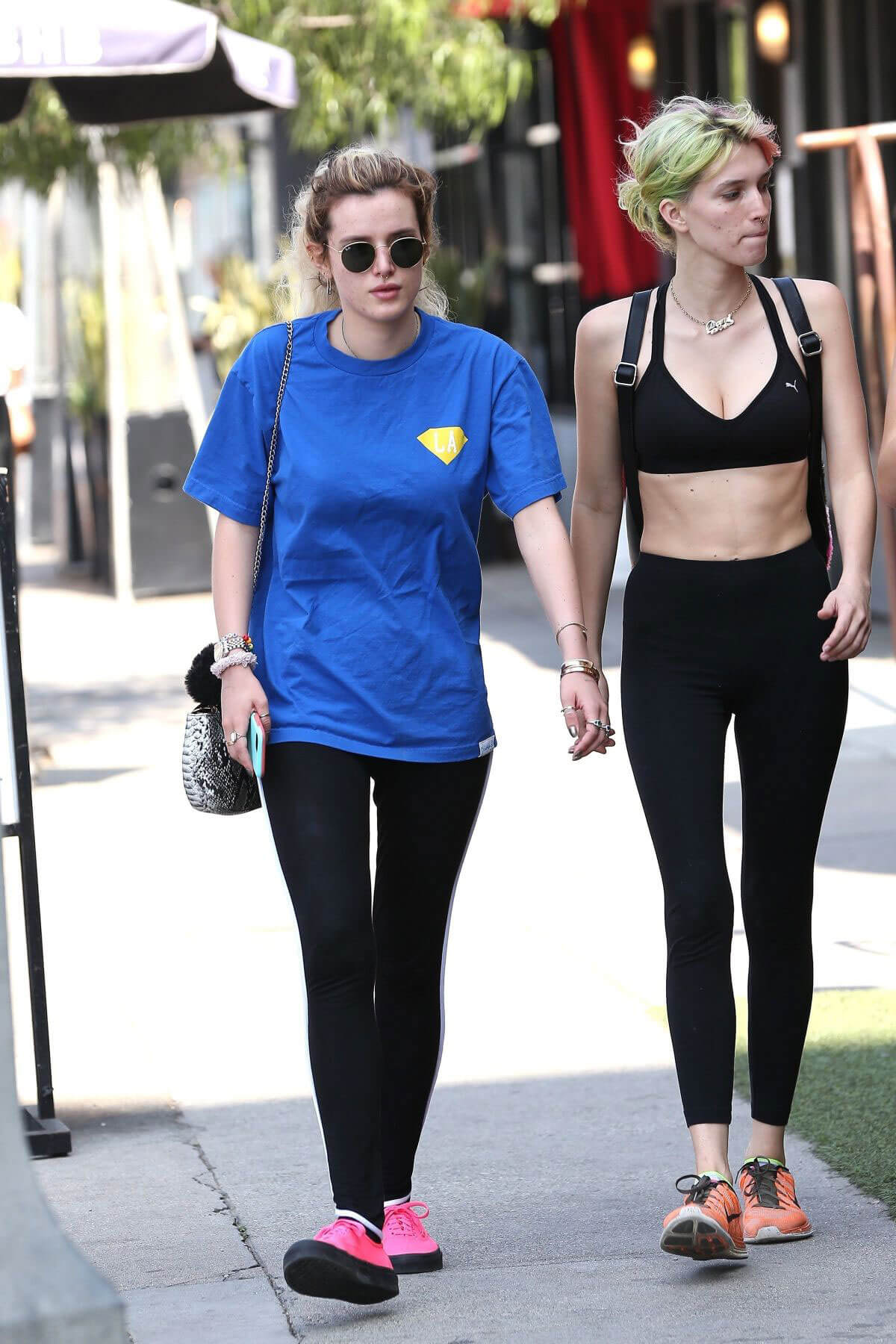 Bella Thorne and Dani Thorne Leaves a Gym in Los Angeles 6