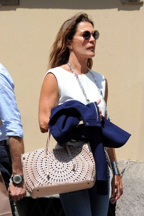 Fiona Swarovski Out and About in Milan 8
