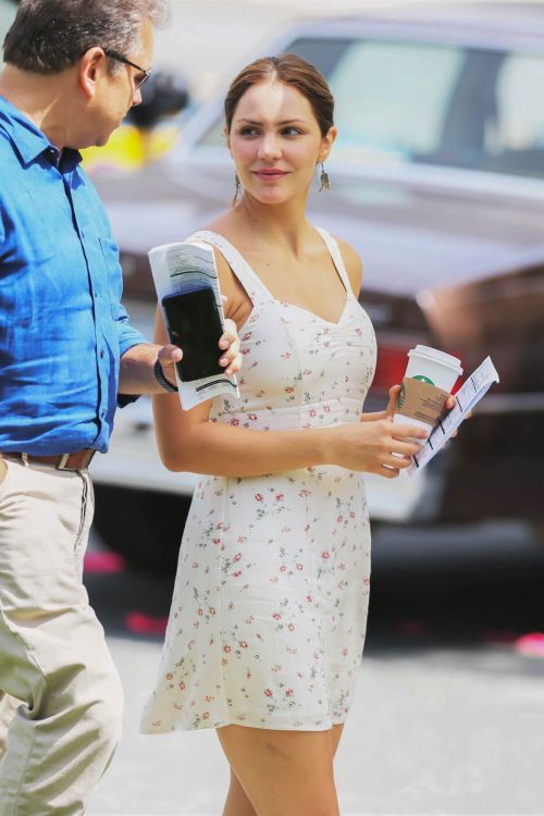 Katharine McPhee on the Set of The Lost Wife of Robert Durst in Vancouver 7