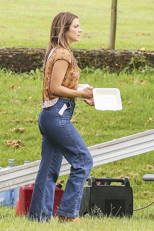 Katharine McPhee on the Set of The Lost Wife of Robert Durst in Vancouver 29