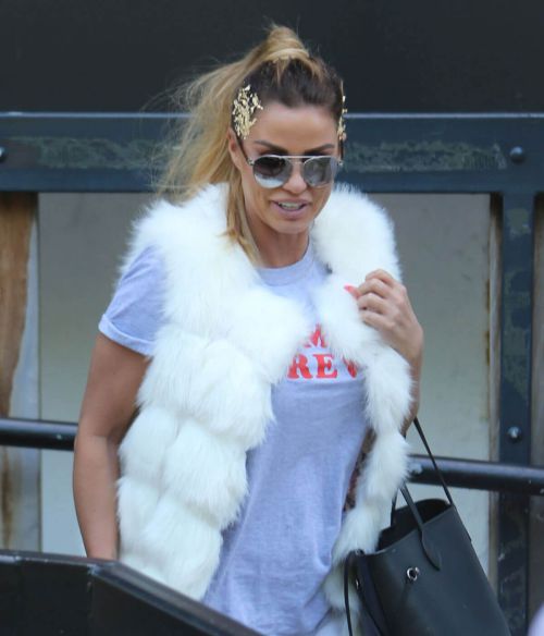 Katie Price Leaves ITV Studios in London 7
