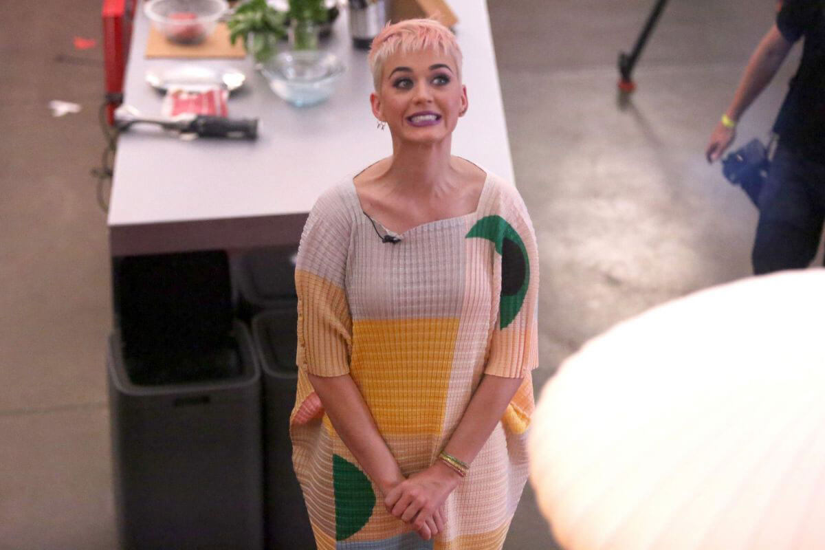 Katy Perry Cooking at Witness House in Los Angeles
