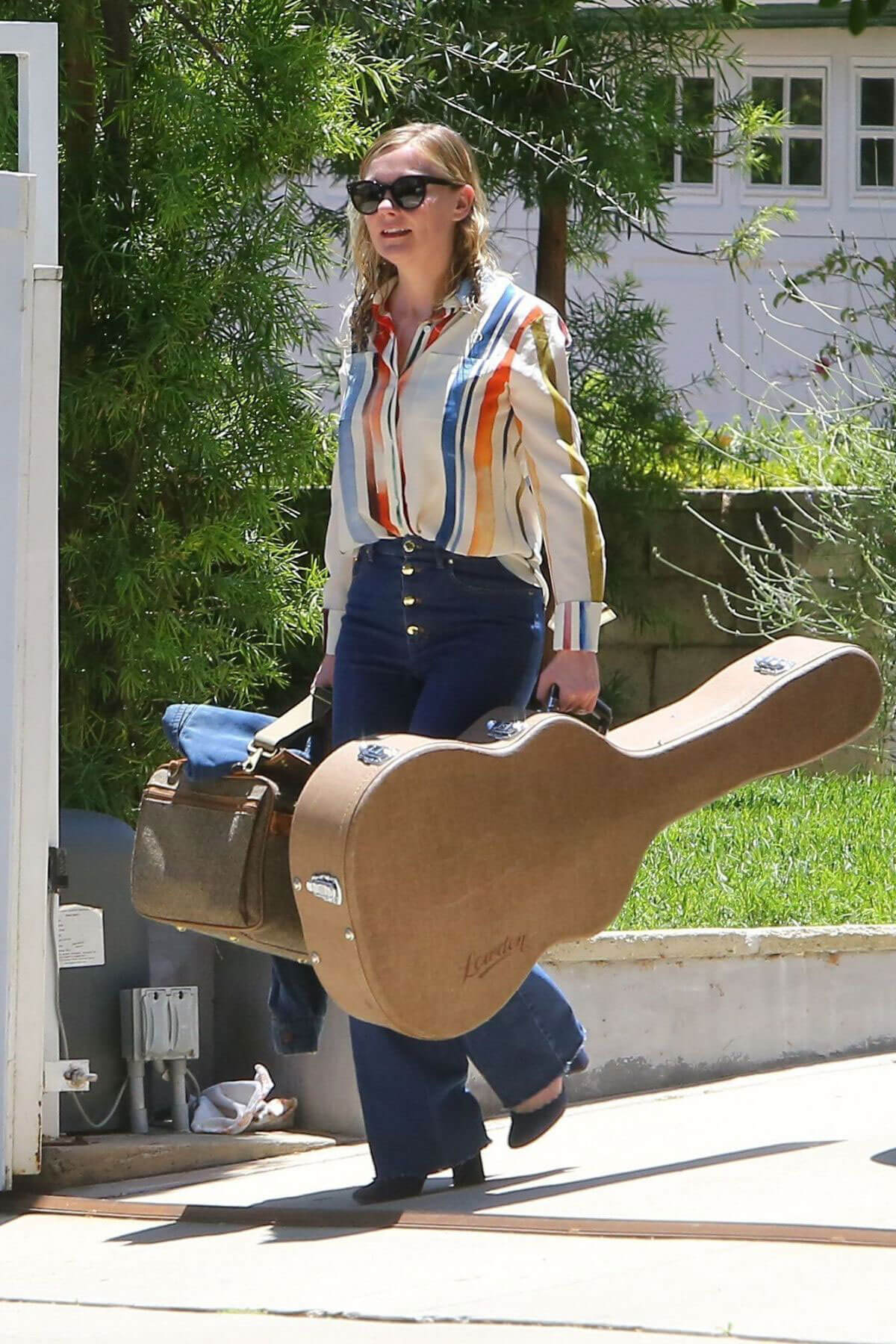 Kirsten Dunst Leaves Her Home in Los Angeles