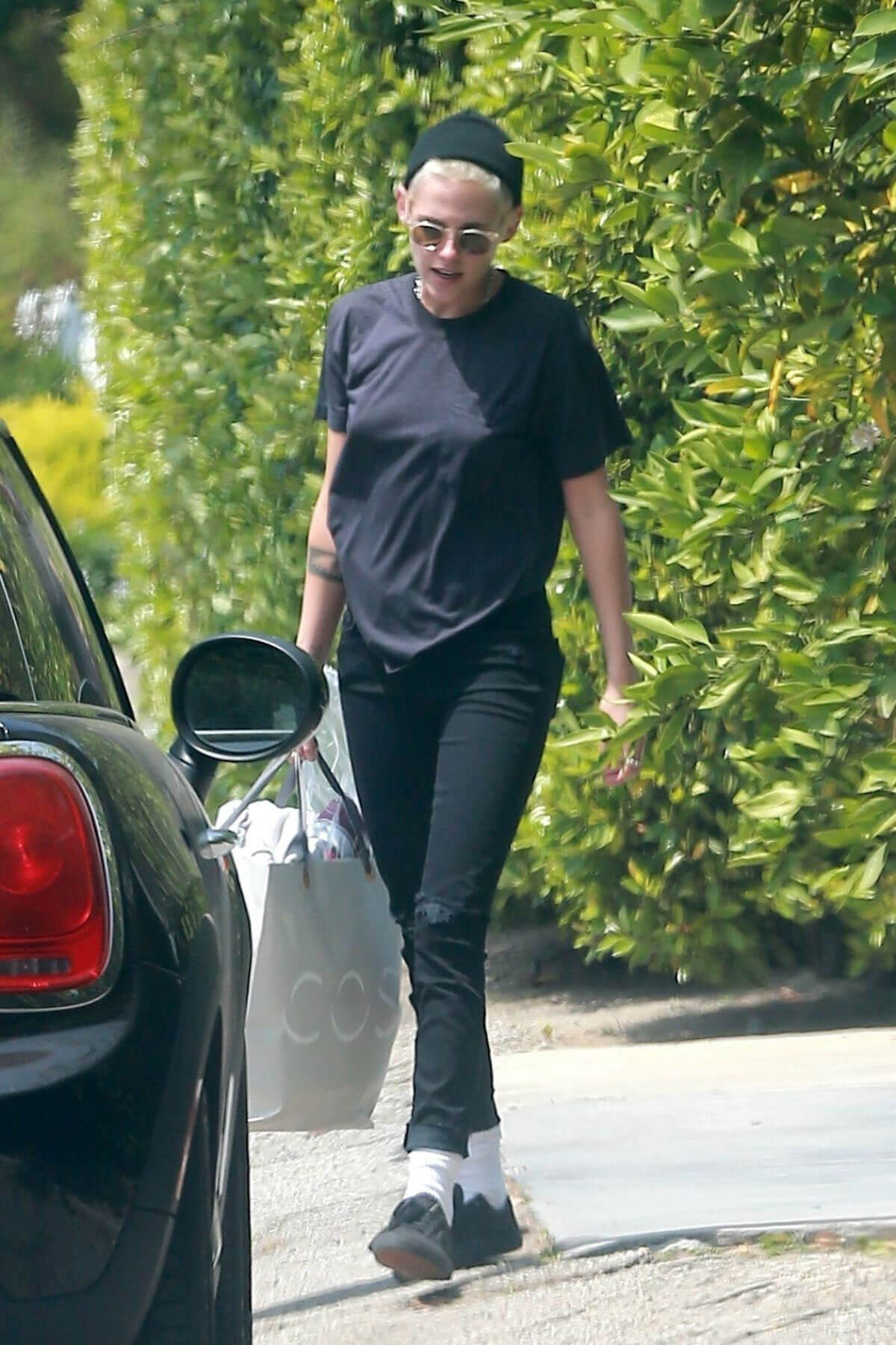 Kristen Stewart Out and About in Los Angeles