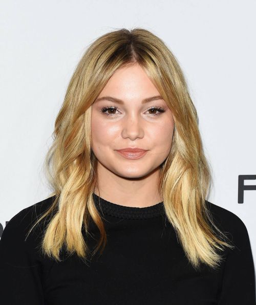 Olivia Holt at 2017 ABC/Disney Media Distribution International Upfront in Burbank 1