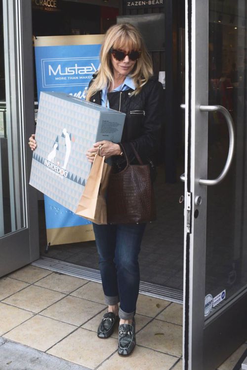 Rosanna Arquette Out for Shopping in Beverly Hills 5