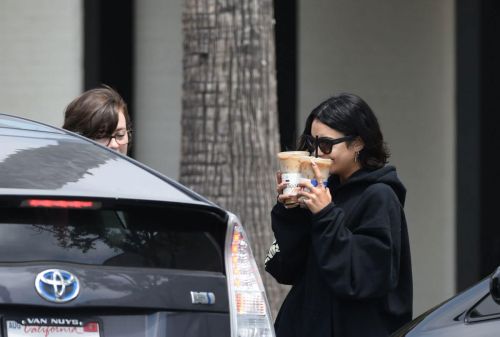 Vanessa Hudgens Leaves Morning Workout in Los Angeles 10