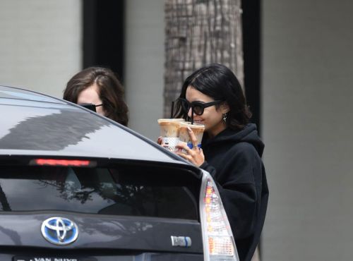 Vanessa Hudgens Leaves Morning Workout in Los Angeles 11