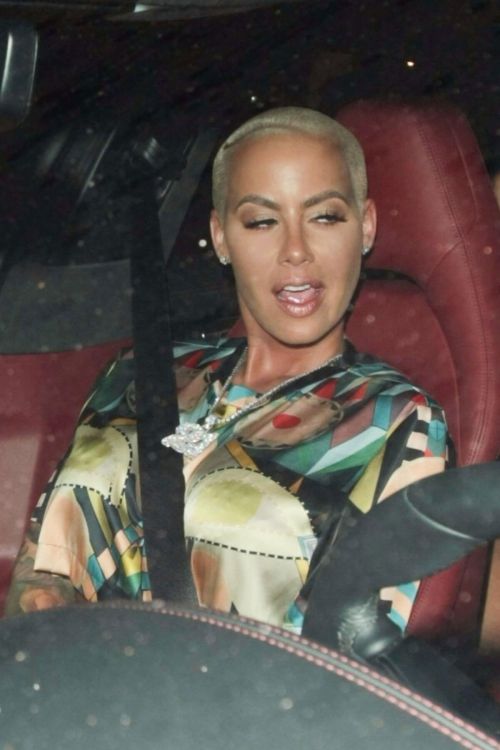 Amber Rose Stills Leaves Peppermint Club in West Hollywood 1